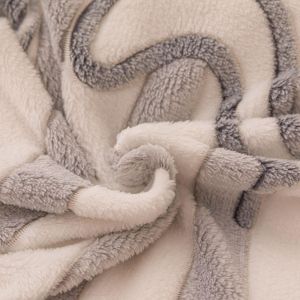 Плюшен комплект с ластик 160х200см, 4 части ,100% полиестер