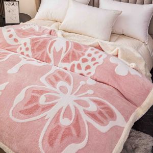 Мека плюшена завивка/одеяло  с пеперуди,200х230см.,100% полиестер