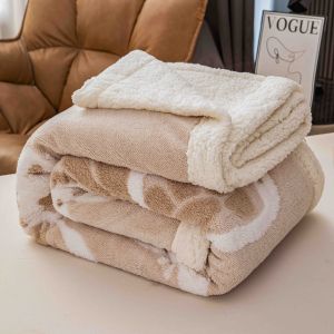 Мека плюшена завивка/одеяло  с пеперуди,200х230см.,100% полиестер