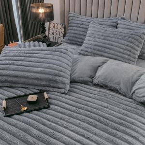 Плюшен комплект с ластик 160х200см, 4 части ,100% полиестер