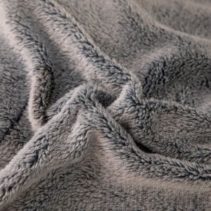 Плюшен комплект с ластик 160х200см, 4 части ,100% полиестер