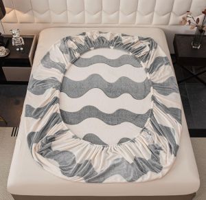 Плюшен чаршаф с ластик+2бр. калъфки за възглавница,Cocolino 100% полиестер