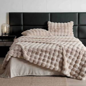 Луксозен комплект с изкуствен заешки косъм ,6 части ,100% микрофибър